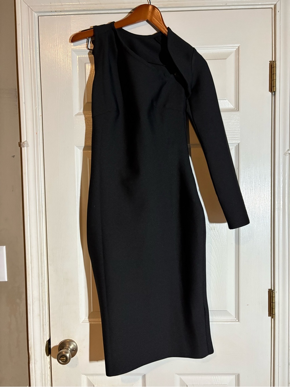 Asymmetric One-Shoulder Black Sheath Dress